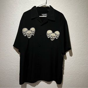 Dragonfly Clothing Black Button Front Mens XL Shirt Triple Skulls Lounge Camp